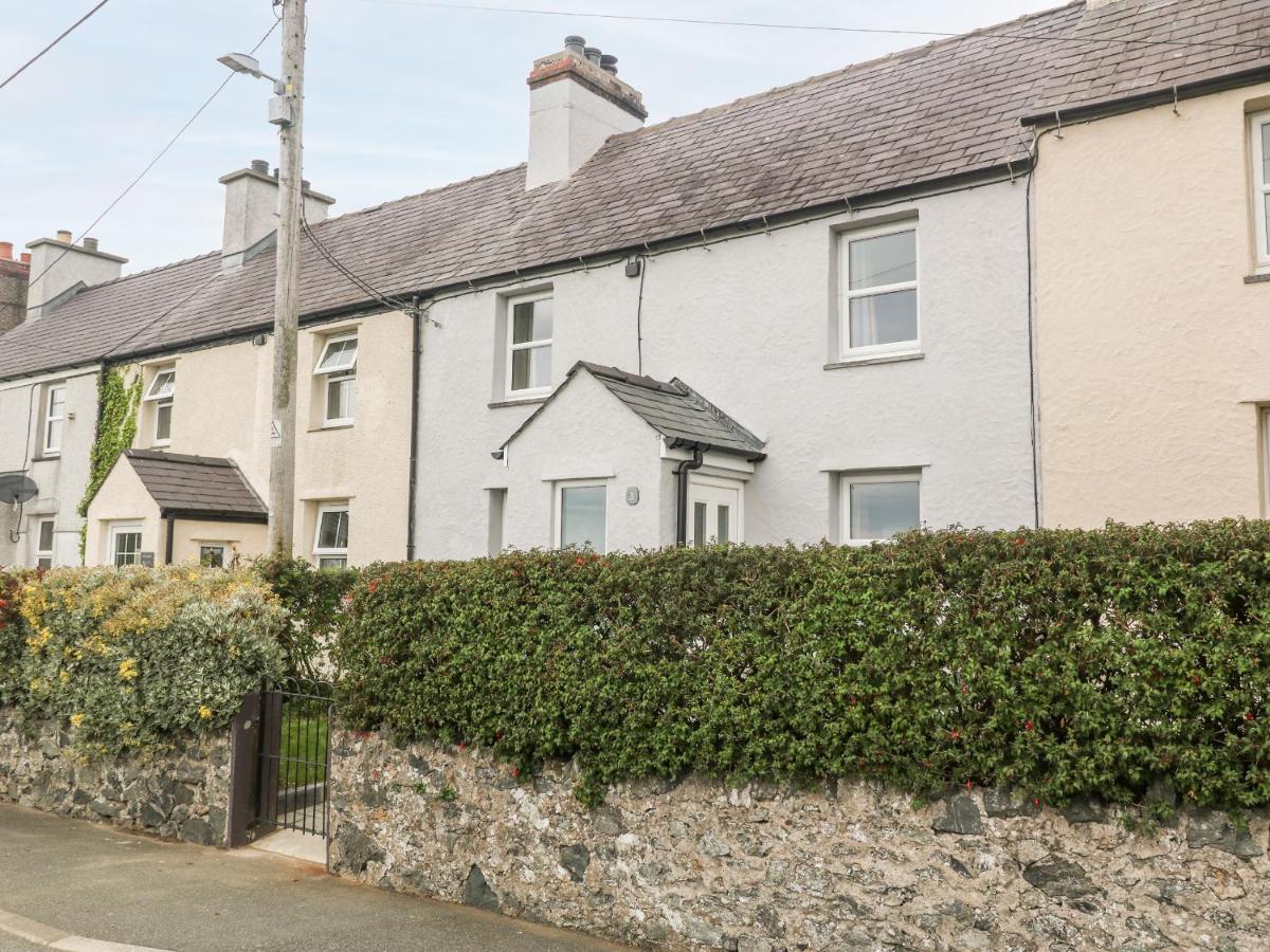 3 Terrace Holiday home Gaerwen
